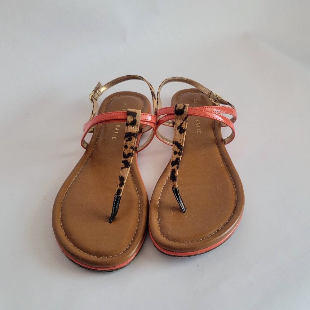 Kelly & Katie Pattiee sandals. Size 8.5